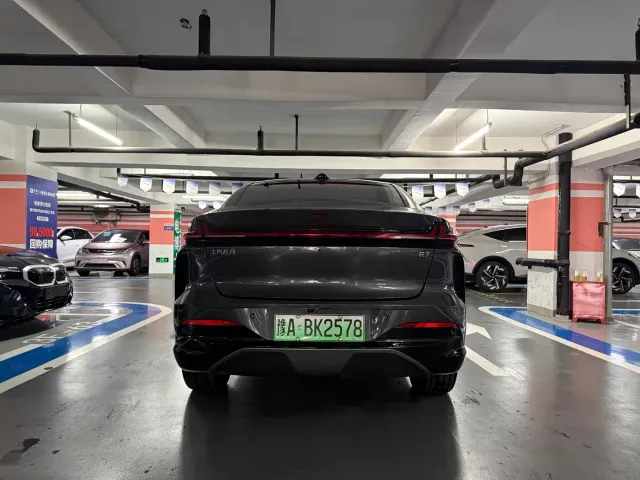 Roewe Feifan R7 — Фото автомобиля 8