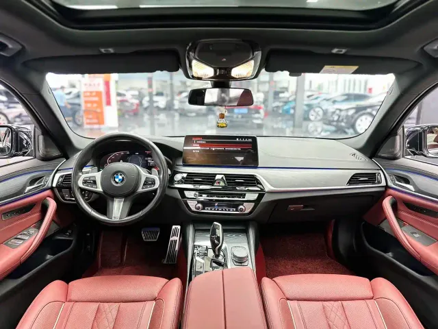 BMW 5 Series — Фото автомобиля 7