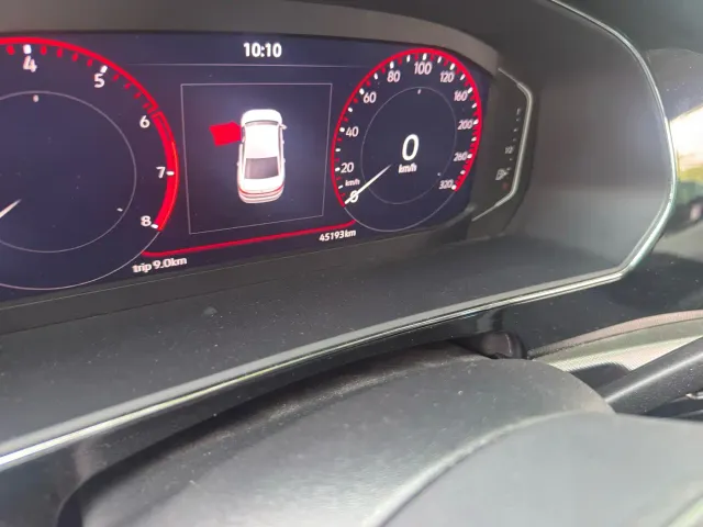 Volkswagen Passat — Фото автомобиля 10