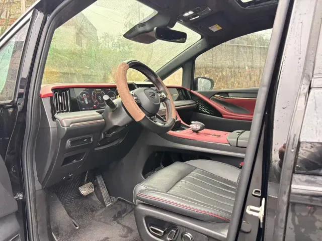 GAC Trumpchi M8 — Фото автомобиля 7