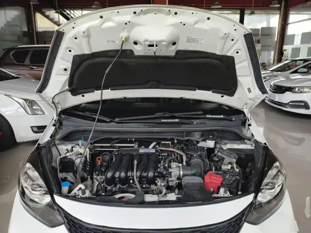 Honda Fit — Фото автомобиля 19