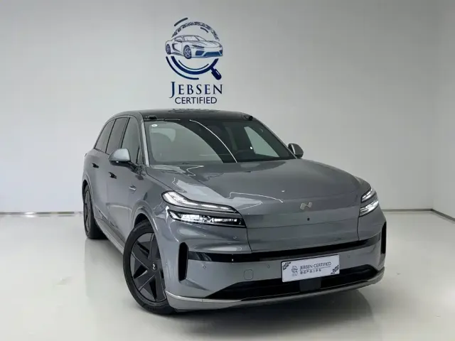 Фотография автомобиля — Onvo L90