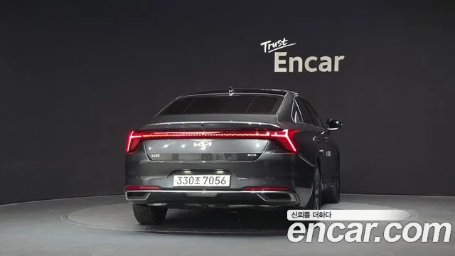 Kia K8 Hybrid — Фото автомобиля 4
