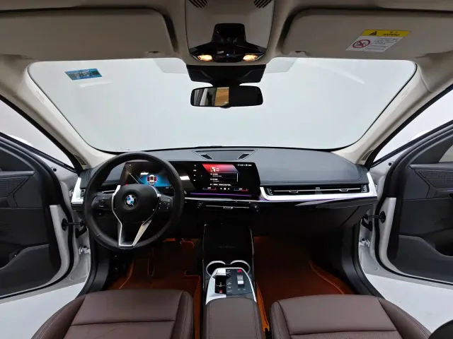 BMW X1 — Фото автомобиля 13