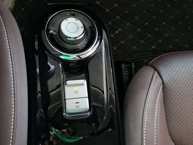 Wuling Bingo — Фото автомобиля 13