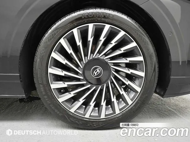 Hyundai Grandeur GN7 — Фото автомобиля 20