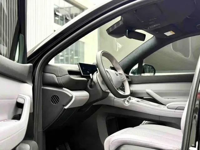 Nio EC6 — Фото автомобиля 4