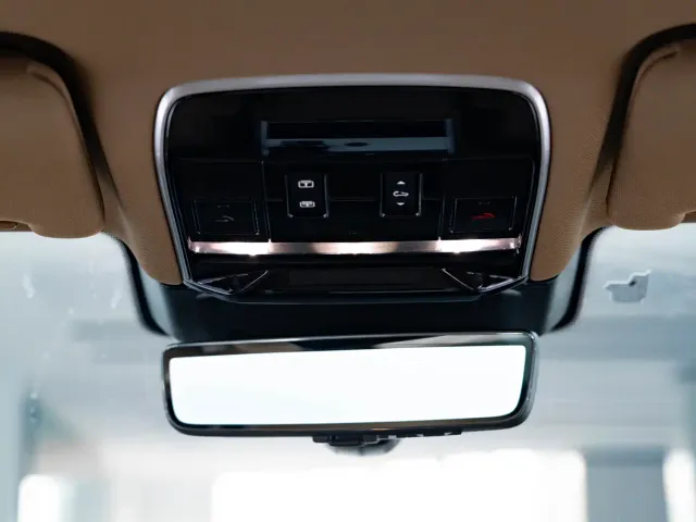 Land Rover Range Rover — Фото автомобиля 18