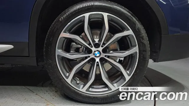 BMW X4 — Фото автомобиля 18