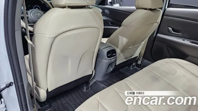 Hyundai Avante CN7 — Фото автомобиля 28