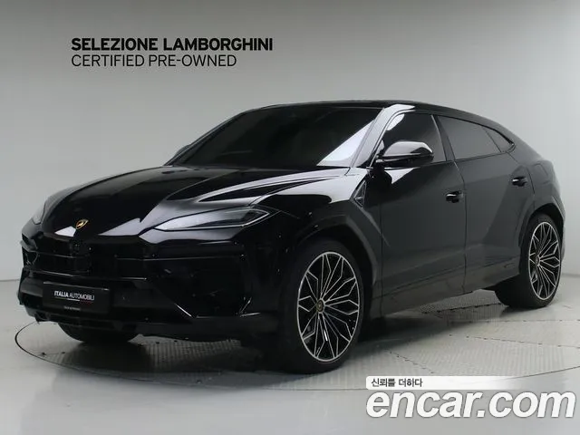 Фотография автомобиля — Lamborghini Urus