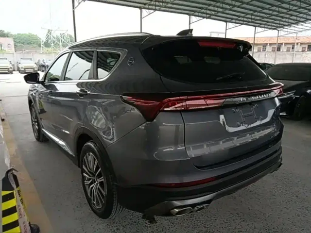 Jetour X70 Plus — Фото автомобиля 4