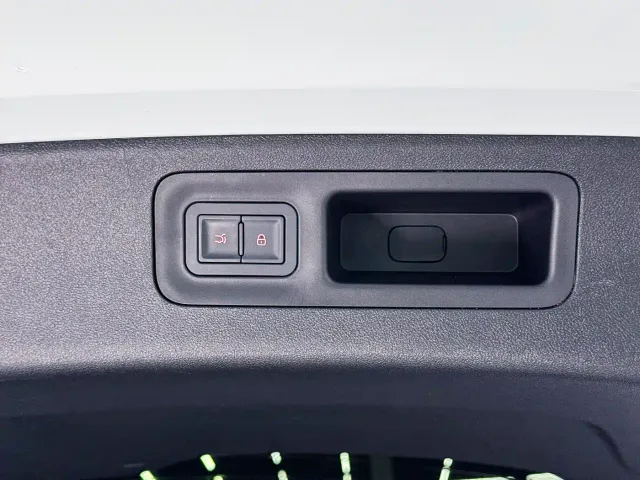 BYD Song L DM-i — Фото автомобиля 20