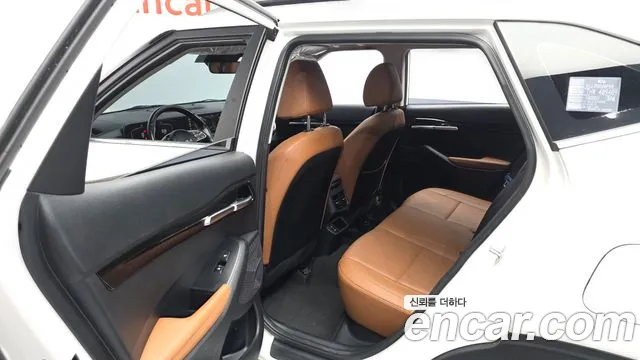 Kia Seltos Новый Seltos Бензин 2.0 2WD — Фото автомобиля 26