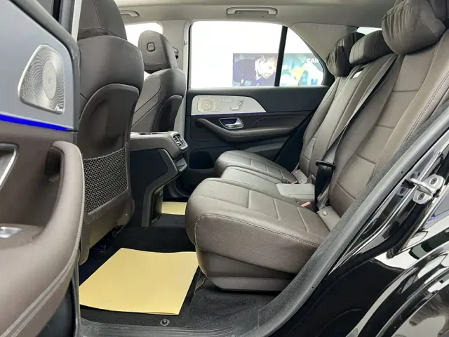 Mercedes-Benz GLE-Class — Фото автомобиля 20