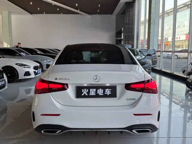 Mercedes-Benz A-Class — Фото автомобиля 13