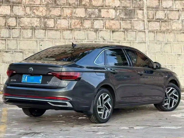 Volkswagen Sagitar — Фото автомобиля 8