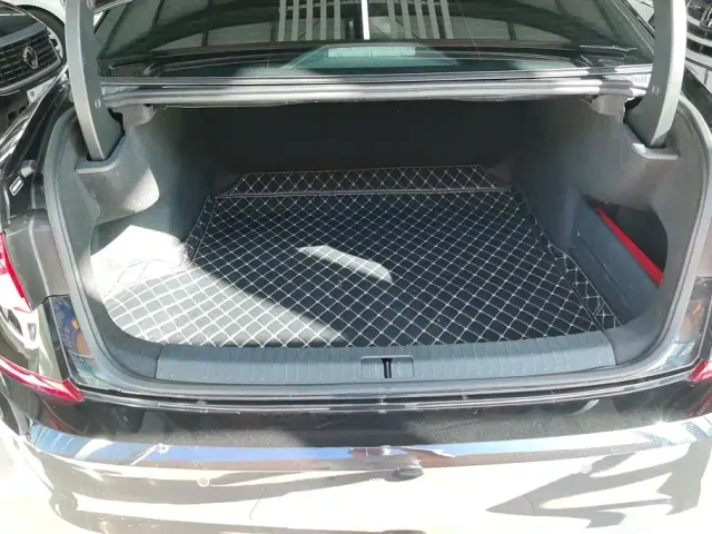 Volkswagen Passat — Фото автомобиля 4