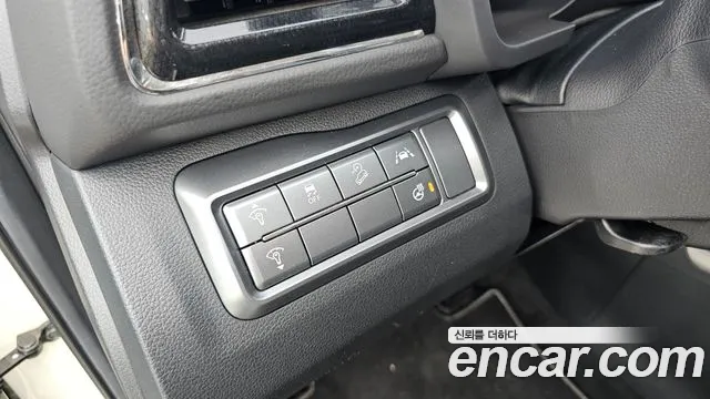 KG_Mobility_Ssangyong TIBOLI Very New Tivoli Бензин 1.5 2WD — Фото автомобиля 20
