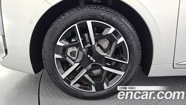 Kia K8 The New K8 2.5 Бензин 2WD — Фото автомобиля 5