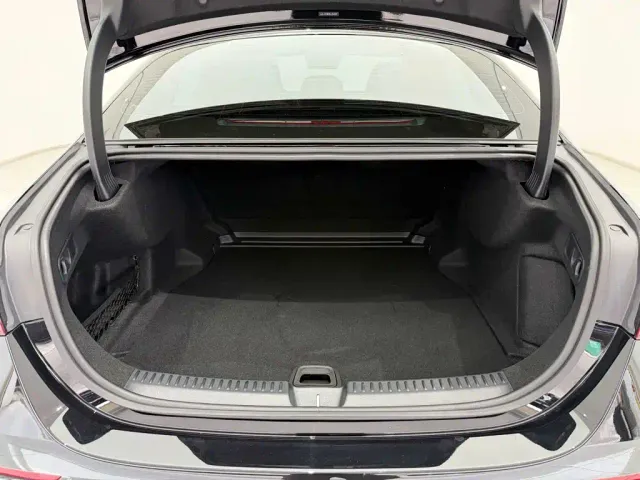 Mercedes-Benz Mercedes-Benz E-Class 2025 Facelift E 300 L Fashion — Фото автомобиля 30
