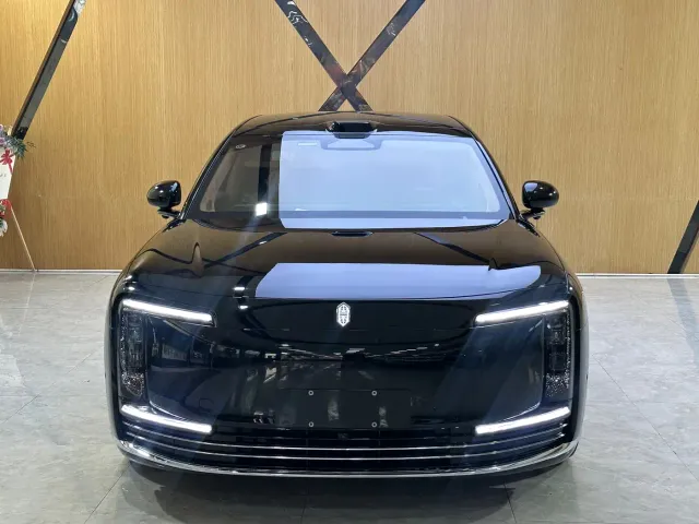 Maextro S800 — Фото автомобиля 2