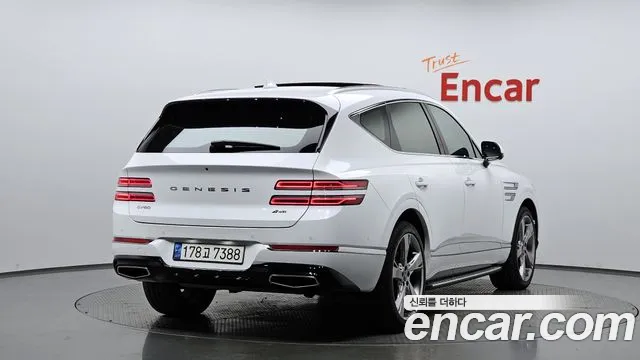 Genesis GV80 2.5T Бензин AWD — Фото автомобиля 2