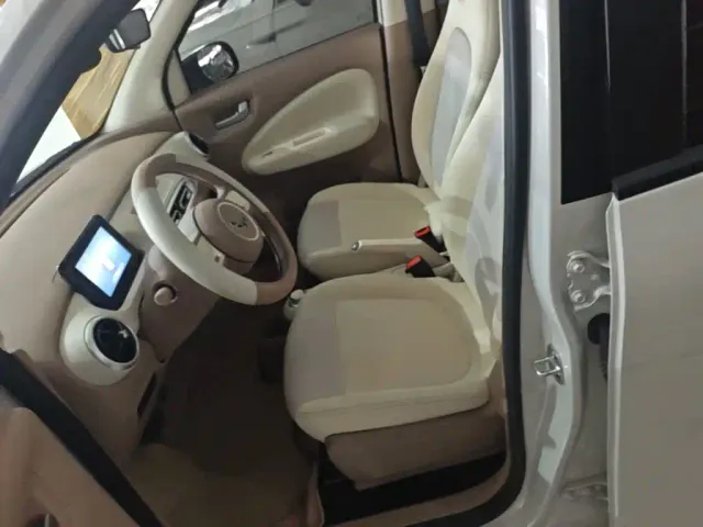 Wuling Hongguang Mini EV — Фото автомобиля 14