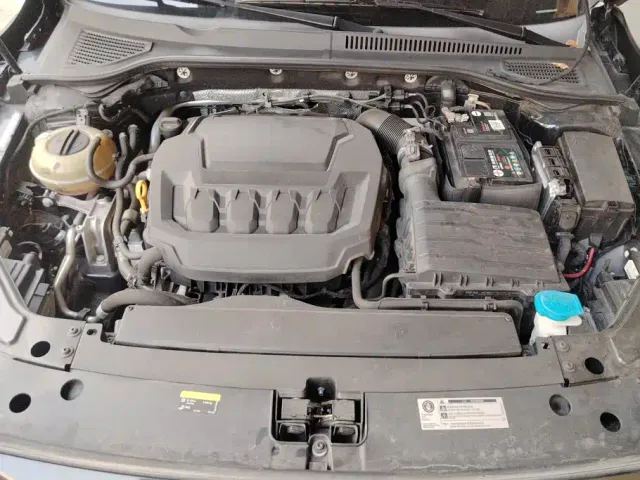 Volkswagen Passat — Фото автомобиля 10