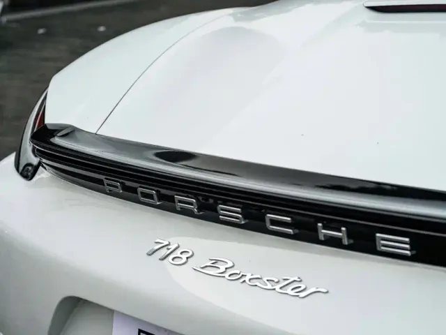 Porsche 718 — Фото автомобиля 13