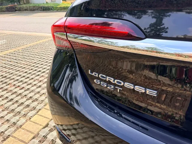 Buick LaCrosse — Фото автомобиля 17