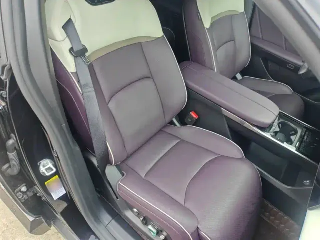 Mazda EZ-60 — Фото автомобиля 24