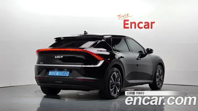 Kia EV6 — Фото автомобиля 2