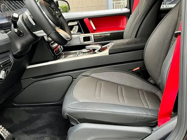 Mercedes-Benz G-Class — Фото автомобиля 10