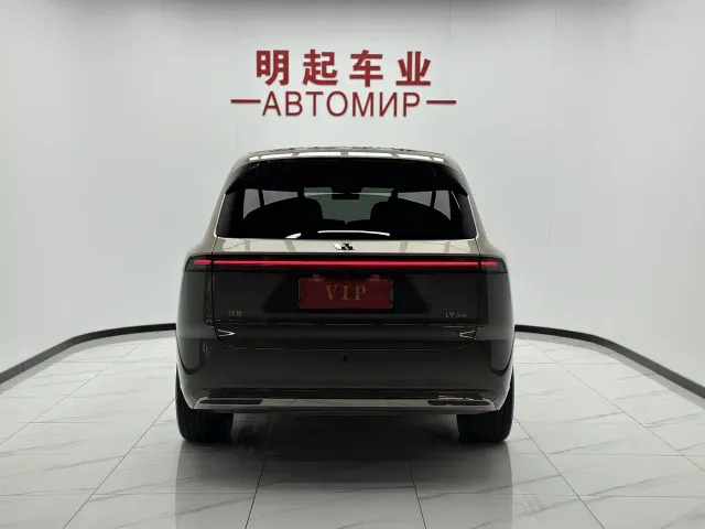 Li Auto L9 — Фото автомобиля 10