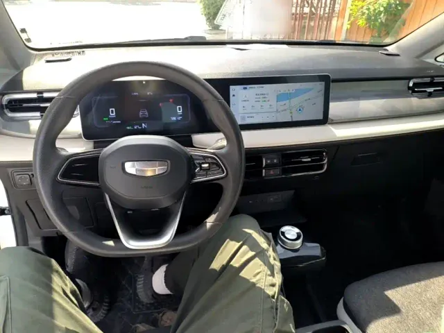 Geely Geometry E Firefly — Фото автомобиля 9