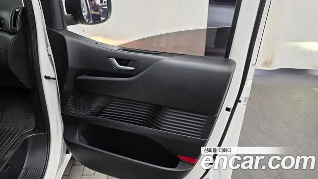 Hyundai Staria Staria Карго 5 мест — Фото автомобиля 25