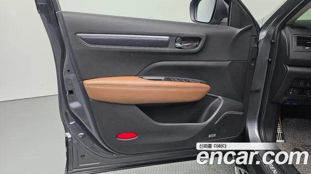 Renault-KoreaSamsung QM6 Новый QM6 2.0 GDe RE Signature 2WD — Фото автомобиля 24