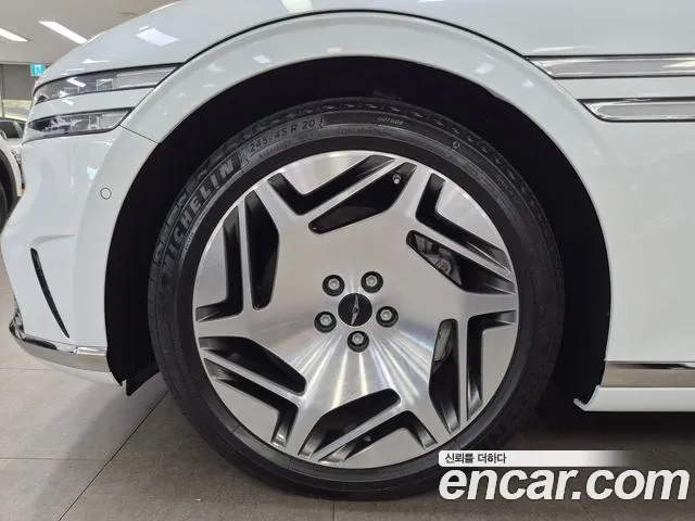 Genesis G90 RS4 — Фото автомобиля 20
