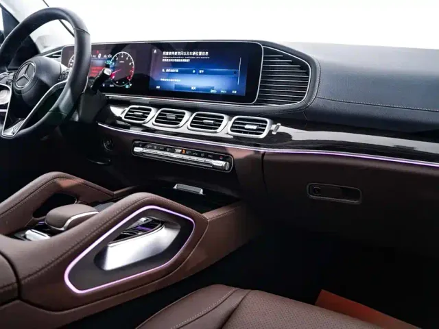 Mercedes-Benz GLE-Class — Фото автомобиля 22