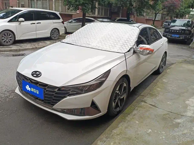 Фотография автомобиля — Hyundai Elantra