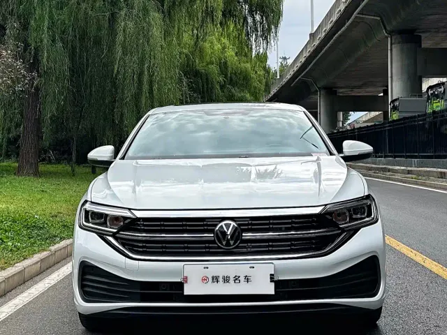 Volkswagen Sagitar — Фото автомобиля 2