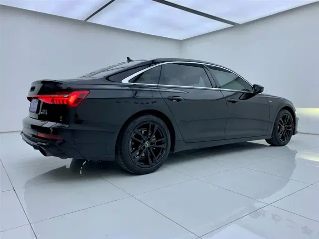 Audi A6L — Фото автомобиля 6