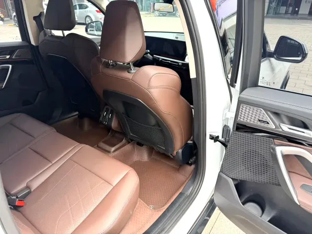 BMW X1 — Фото автомобиля 8
