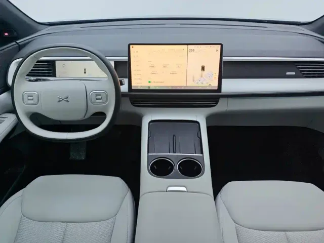 Xpeng G6 — Фото автомобиля 12