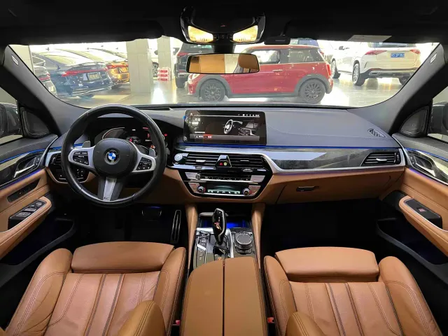 BMW 6 Series Gran Turismo — Фото автомобиля 5