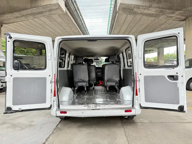 Maxus Xintu V80 — Фото автомобиля 9