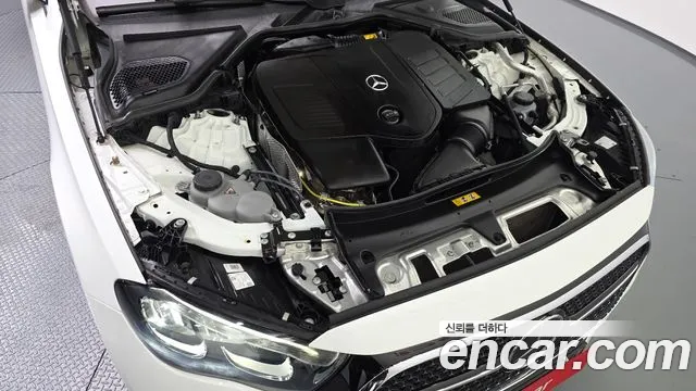 Mercedes-Benz E-Class W214 — Фото автомобиля 9