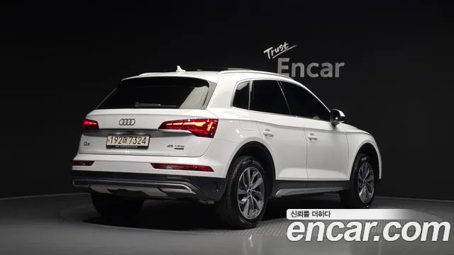 Audi Q5 FY — Фото автомобиля 2