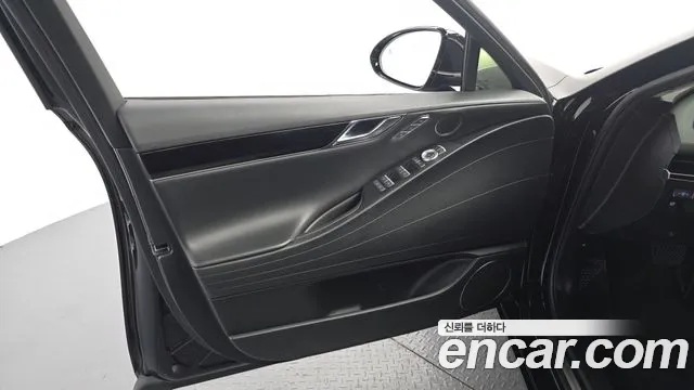 Genesis G80 Бензин 2.5 турбо 2WD — Фото автомобиля 6